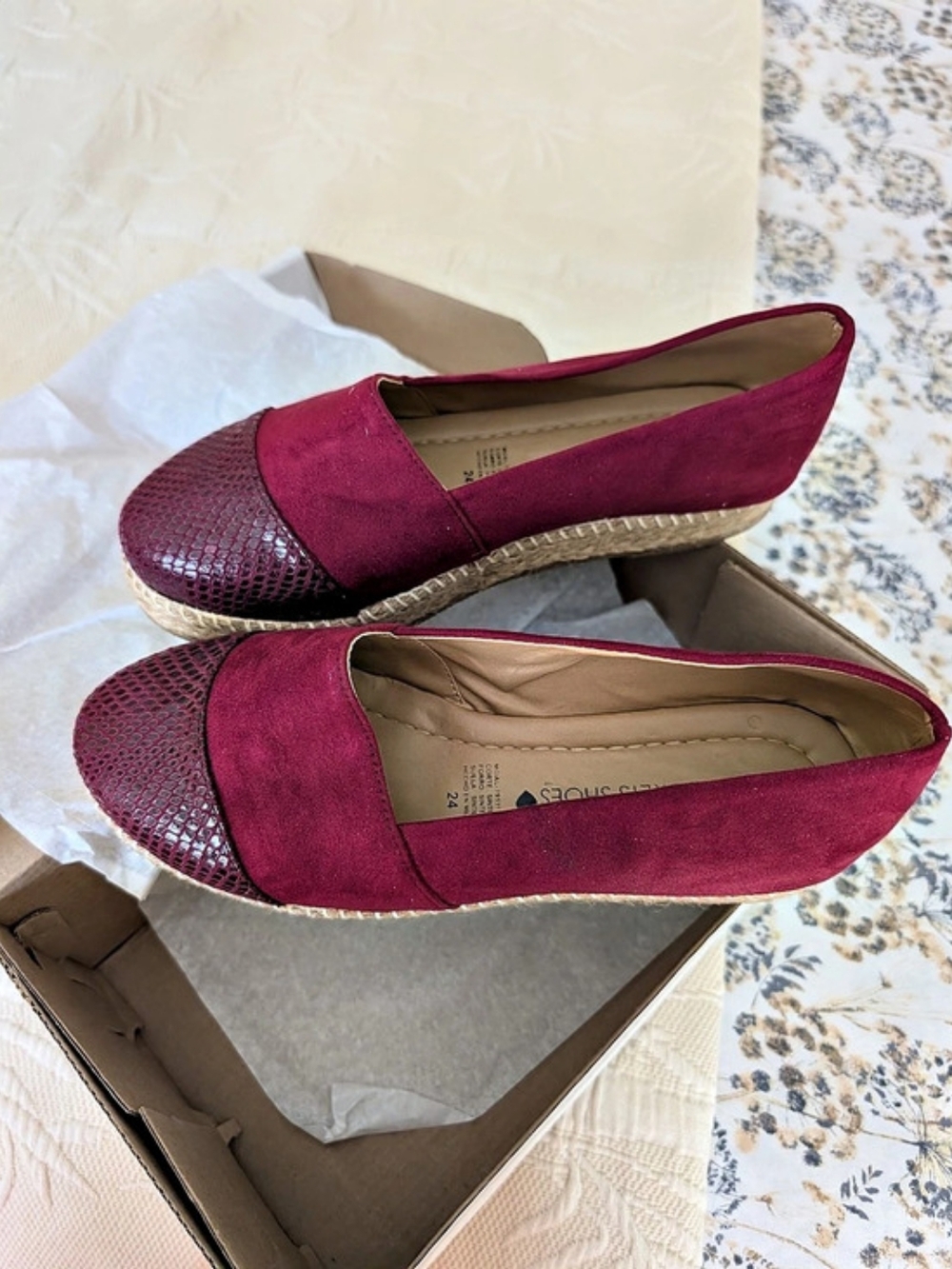 Secret Shoes Espadrille Flats in Pink EU 24 Like New